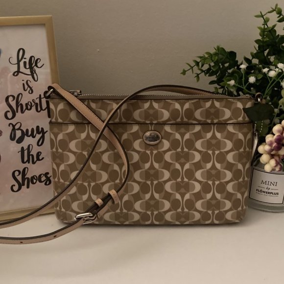 Coach Bag Peyton Dream C East West Khaki - Picture 1 of 8